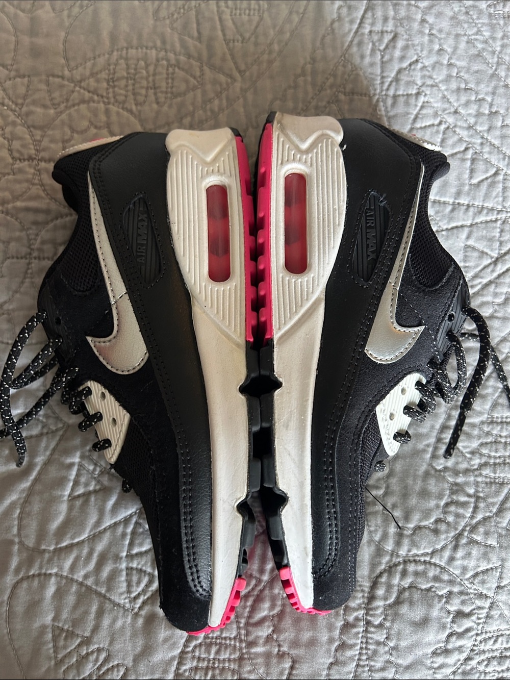 Nike Women's Black & Hot Pink Running Sneakers - Picture 6 of 6